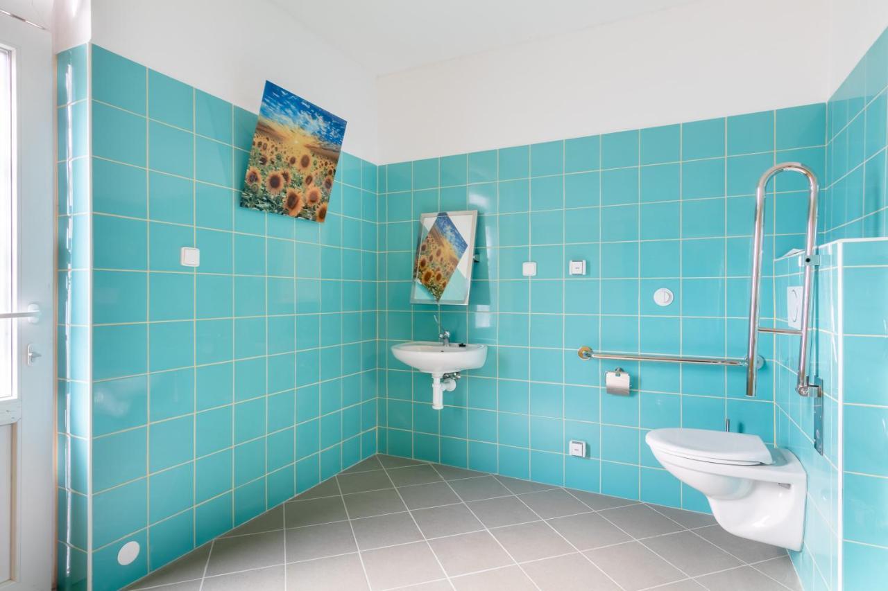Farma Slunecny Dvur Apartmany A Family Stany Strecha Pod Strechou Hermanuv Mestec Kültér fotó